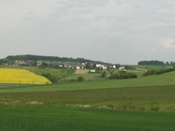 Bitte zum Vergrern und zur Dia-Show anklicken!