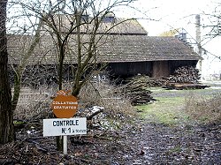 Bitte zum Vergrern und zur Dia-Show anklicken!