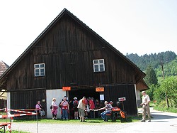 Bitte zum Vergrern und zur Dia-Show anklicken!