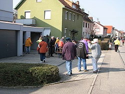 Bitte zum Vergrern und zur Dia-Show anklicken!